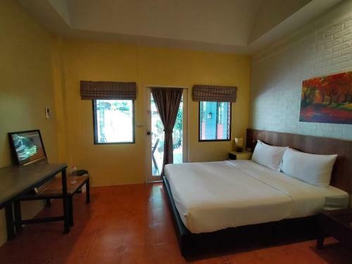 The Monkey Resort Donheang