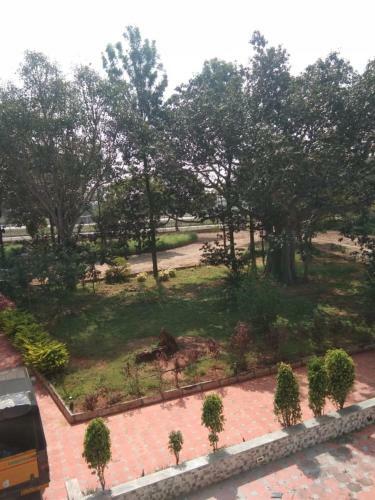 Hotel Mayura Pavithra Yediyur
