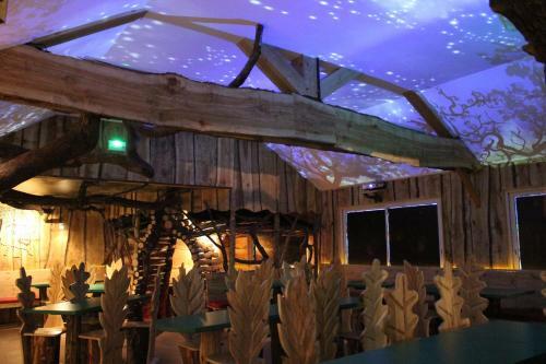 D�fiplanet' Au Domaine De Dienn�
