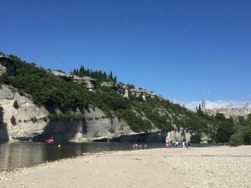 Hotel H�tel Les Petits Oreillers