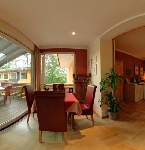 Hostal Hotel Garni Buchenhof