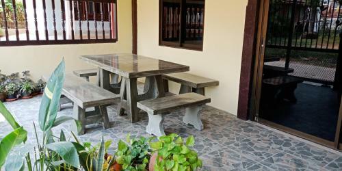 Krooya Homestay