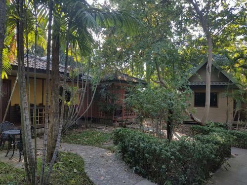 Bed & Breakfast Guesthouse Ratchaburi
