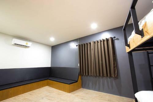 Hotel The Sun Resort Ratchaburi