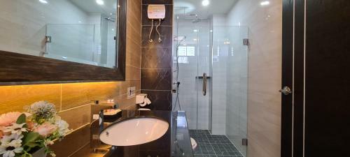 The Room Boutique Hotel
