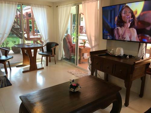 Panatsaya Homestay