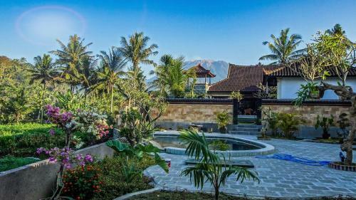 Dana Bali Ricefield Villa