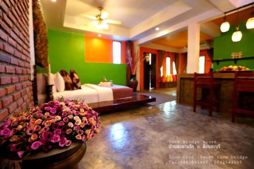 Hotel Love Bridge House ????????????
