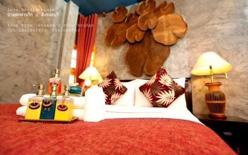 Hotel Love Bridge House ????????????