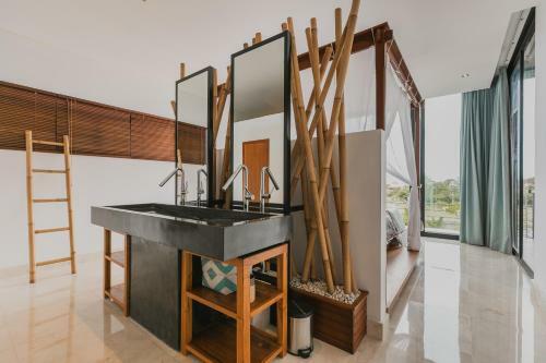 Sri Laksmi Luxury Villa