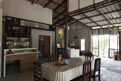 Hotel Oyo 733 T Resort