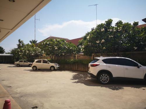 Hostal Sab Suwarn Mansion