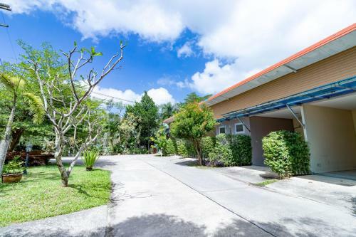 Hotel Ban Suan Chomdao Resort