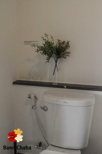 Apartamento Bann Chaba Hostel