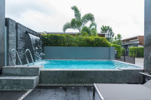 The Infinity Private Pool Villa