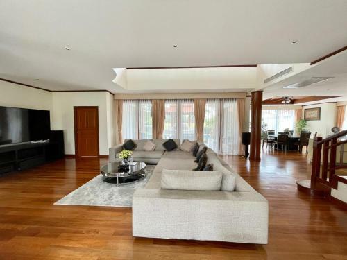 Laguna Links Golf View Villa- Bangtao Beach