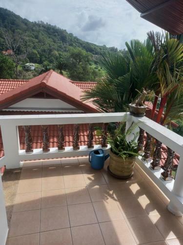 Apartamento Paradizo Seaview Studio Phuket