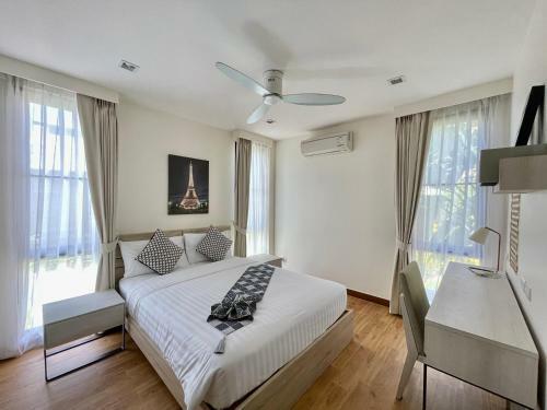Laguna Park Villa - Bangtao Beach