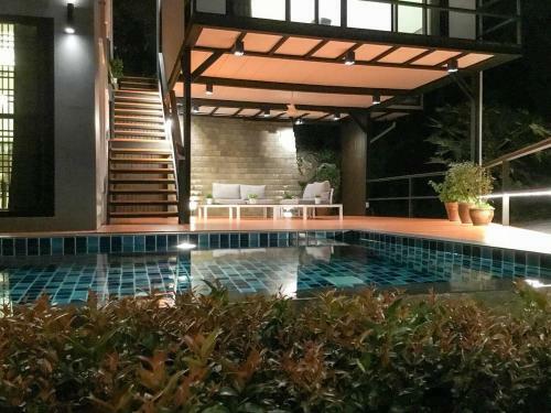 Koh Sirey Beachfront Pool Villa 2 Bedrooms