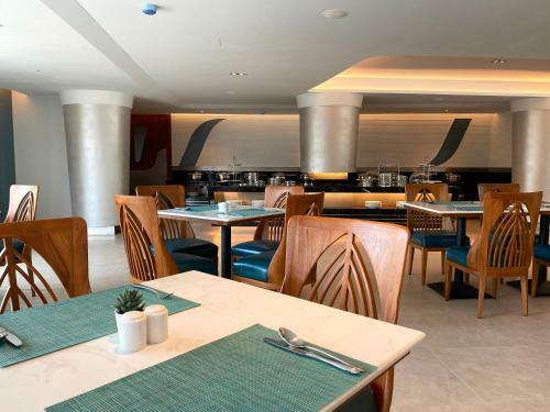 Hotel The Oceanic Sportel - Sha Extra Plus