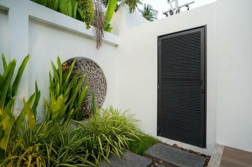 La Belle Pool Villa Phuket - Tropical Modern Living