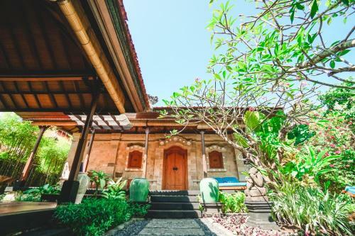 Hotel Giri Bhagawan Villas & Spa