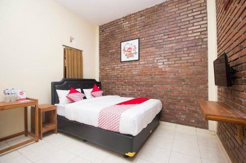 Hotel Oyo 952 Annisa Syariah Residence