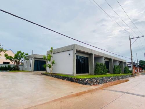 Hotel Dark Sugar Resort