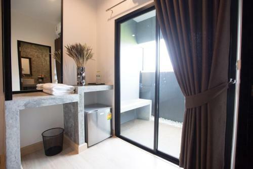 Hotel Pimchanok Resort