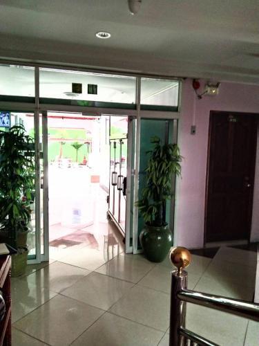 Hotel Oyo 75399 Choktipparat Place