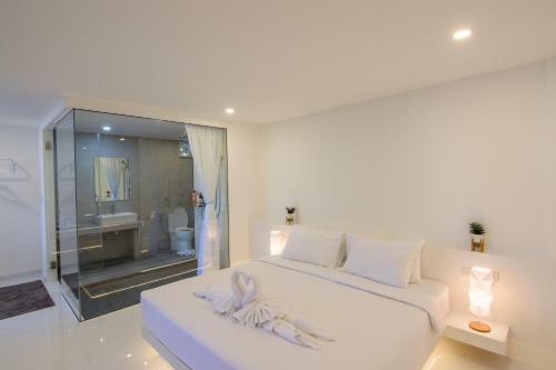 Thewhitehotel By Charoensri - Sha Extra Plus