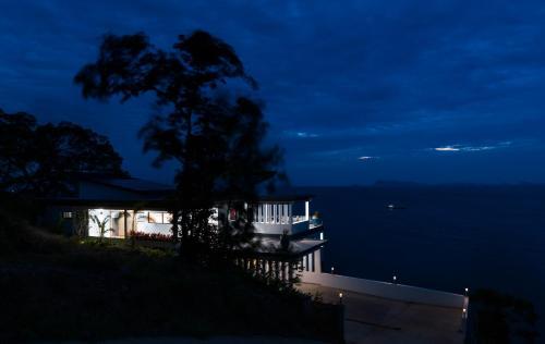 Fabuleuse Villa Aliz�s, Vue Mer Avec V�hicule 4x4