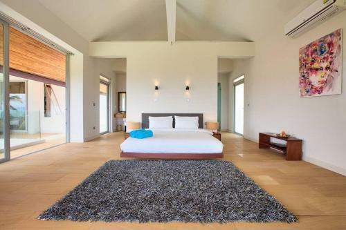 5 Bedroom Luxury Sea View Villa Moon