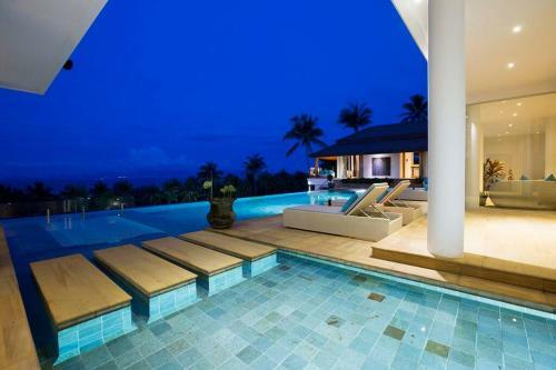 5 Bedroom Luxury Sea View Villa Moon
