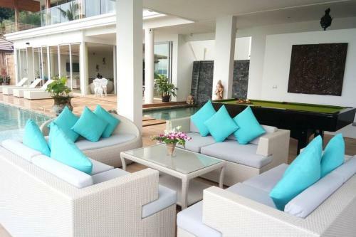 4 Bedroom Luxury Sea View Villa Moonrise