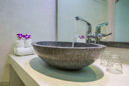 5 Bedroom Luxury Sea View Villa Lilac