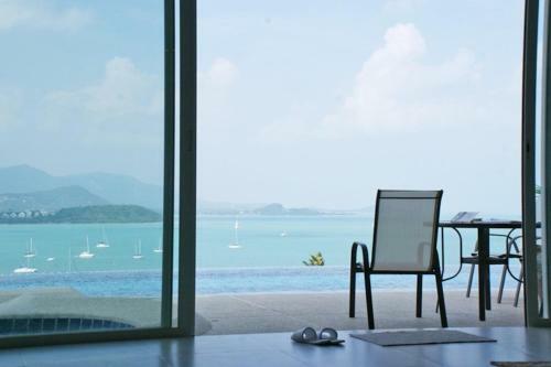 3 Bedroom Sunset Sea View Apartment Bangrak (hm)