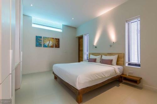 4 Bedroom Luxury Sea View Villa Lilac
