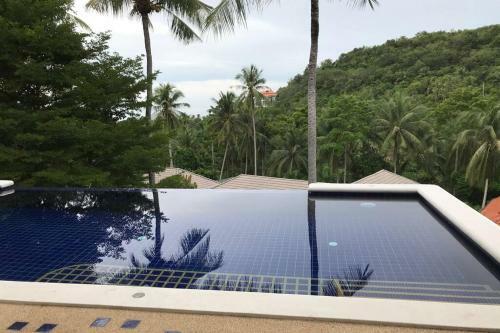 3 Bedroom Sea View Villa Santi