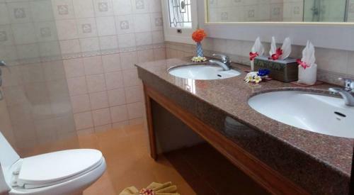Royal Living Koh Samui - Terrace With Jacuzzi - Villa 7