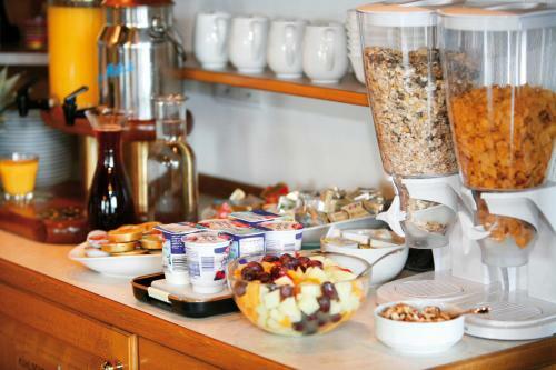 Hostal Hotel Garni Fr�hst�ckspension Neff
