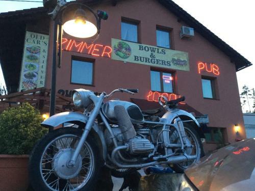 Hostal Old's Car Zimmer & Apartment Vermietung