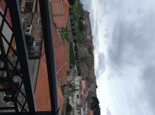 Hostal Zoumboulis Rooms