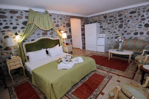 Pyrgos Of Mytilene Hotel