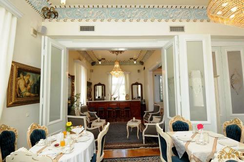 Pyrgos Of Mytilene Hotel