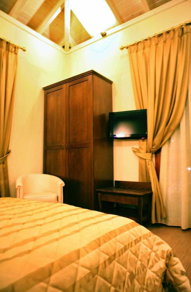 Theofilos Paradise Boutique Hotel