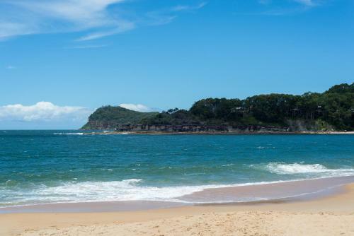 Retro Beach Shack Semi Detached, 2 Min Walk To Beach - Wattle