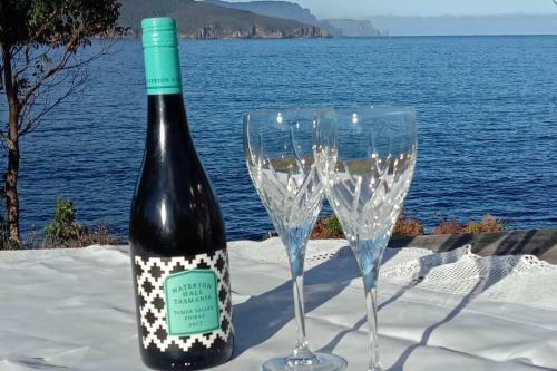 Villa The Cove... On The Rocks At Port Arthur