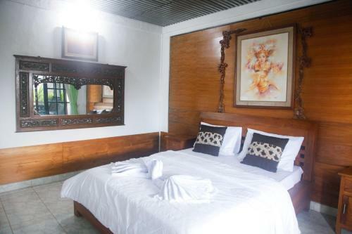 Lodge Pondok Legon House