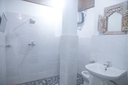 Lodge Pondok Legon House
